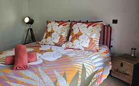 Cinéma, Chambre Privée Au Le Refuge Du Phoenix